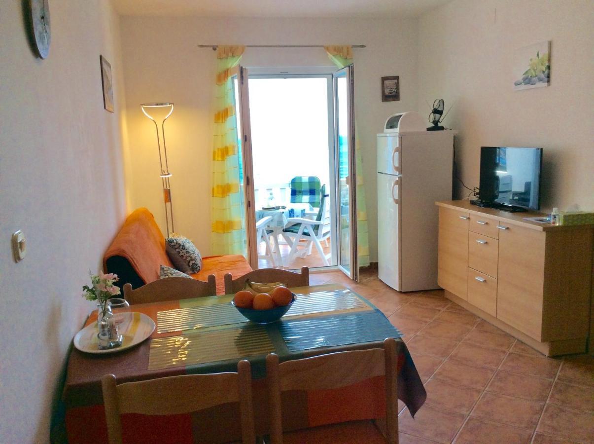 Apartment Andrea Sutivan Buitenkant foto